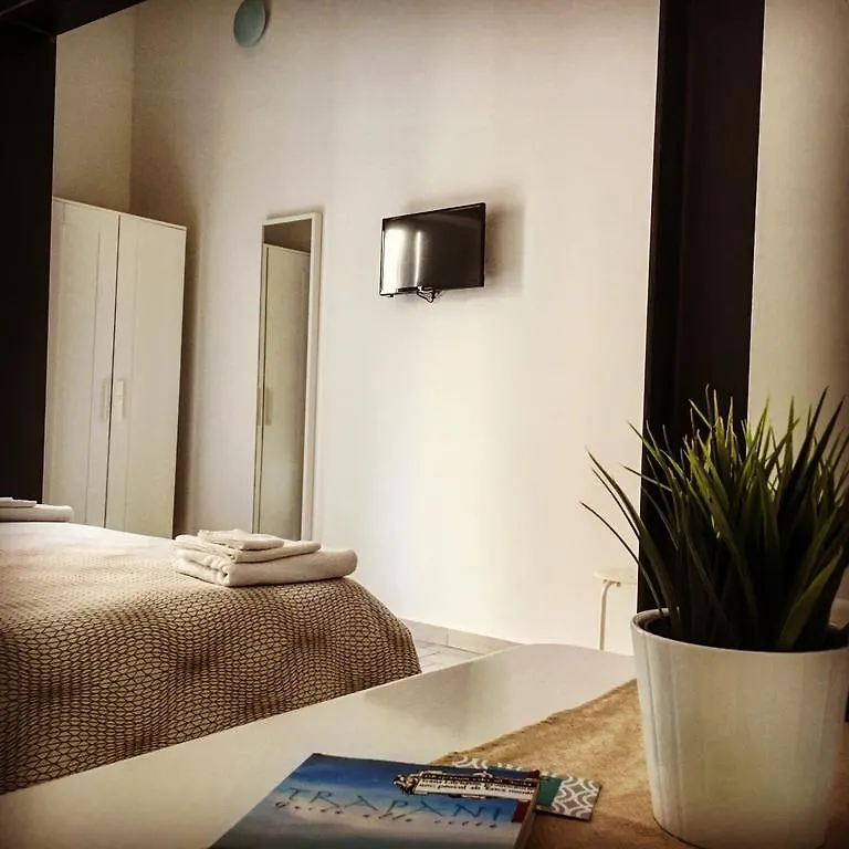 Torrearsa 17 Bed & Breakfast Trapani Italy